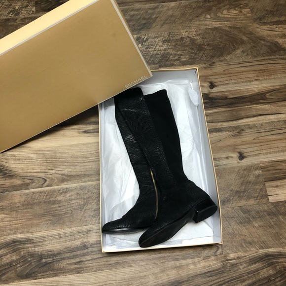 Michael Kors Shoes - New Micheal Kors Snake Skin Black Tall Boot sz 10✨